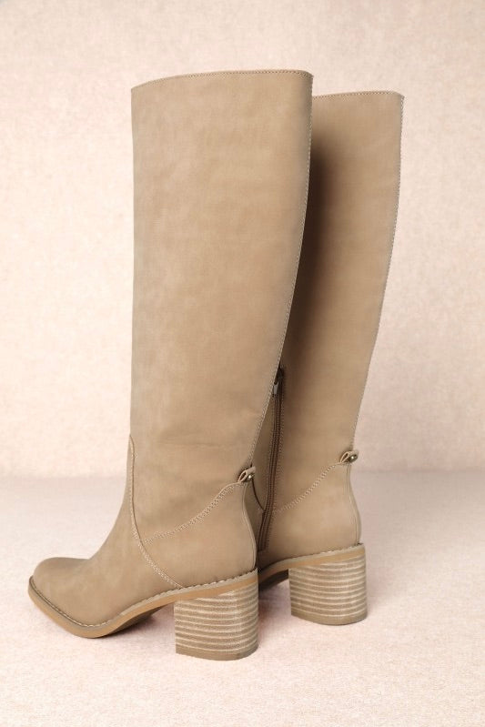 Maple Crest Boots