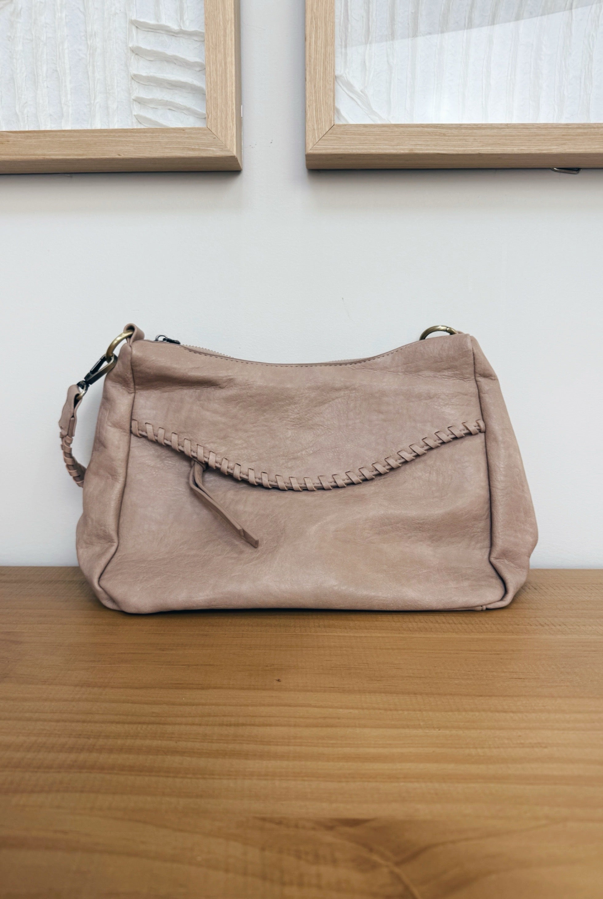Clutter Campanion Crossbody