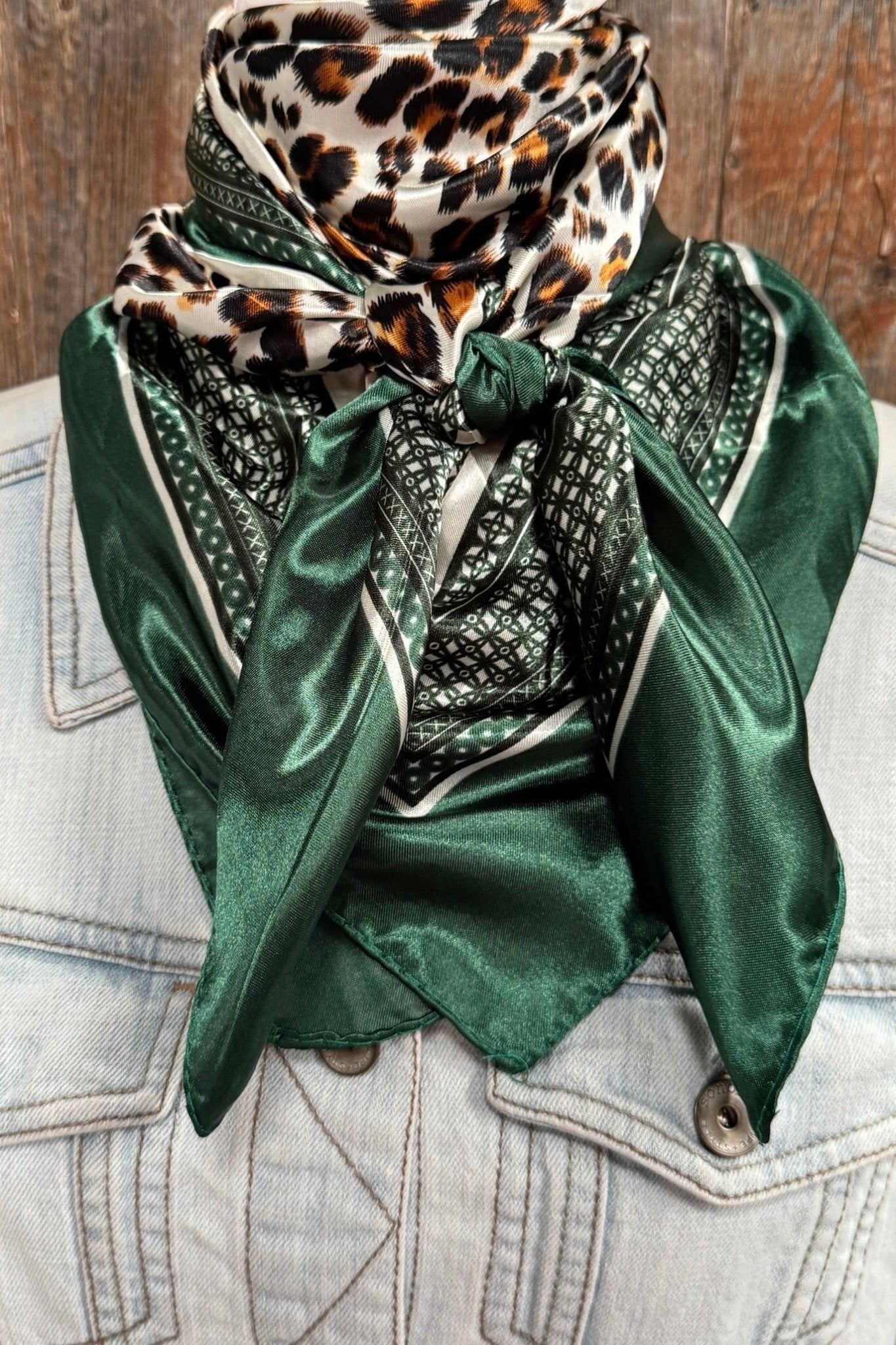 Gilded Grove Scarf