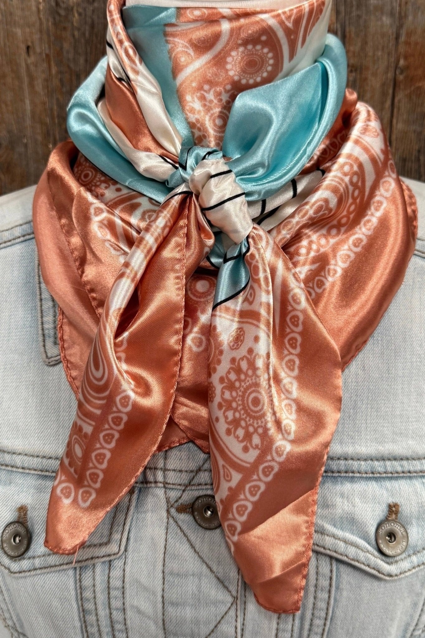 Gilded Grove Scarf