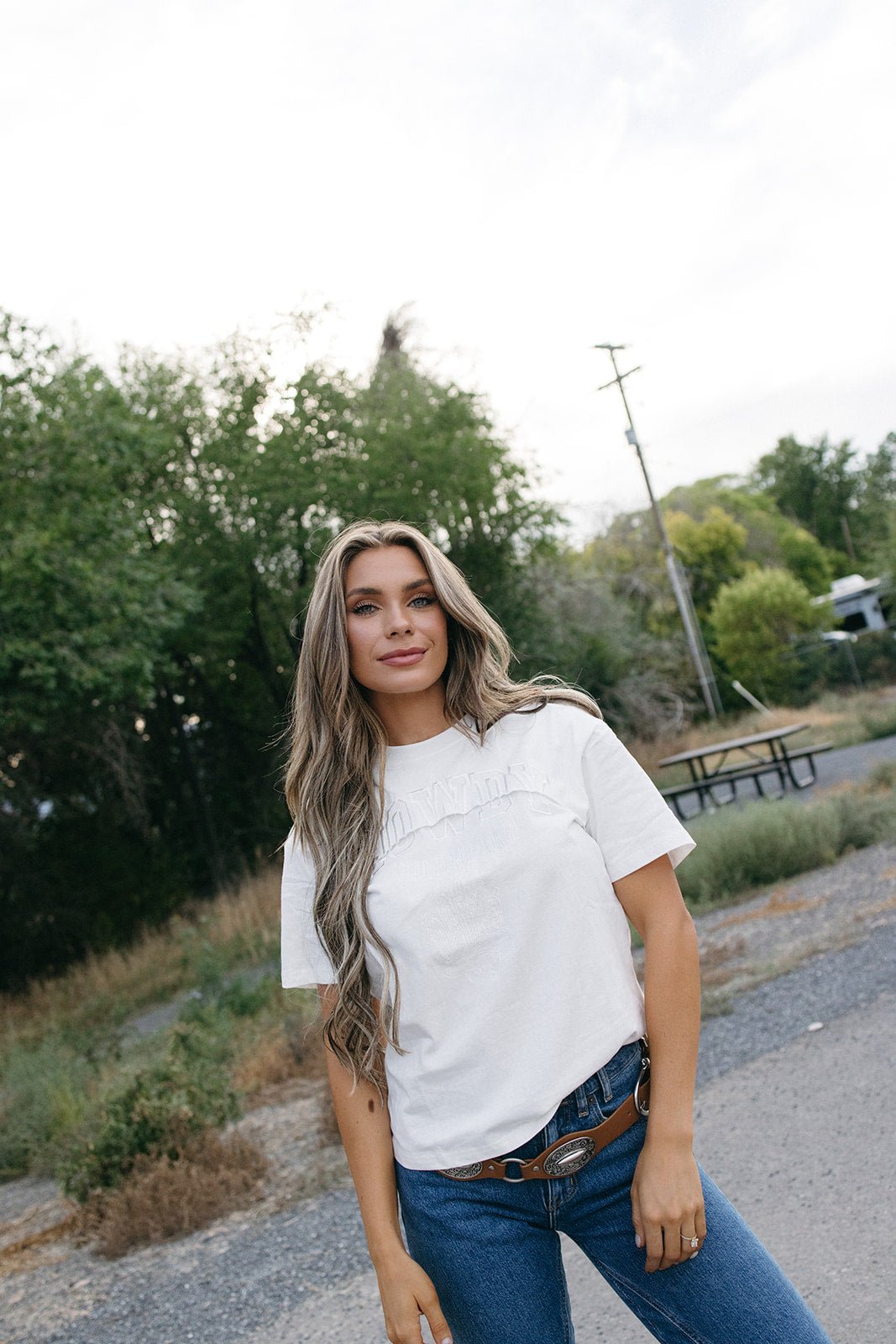 embroidered howdy short sleeve tee with cut layer a crossed the front