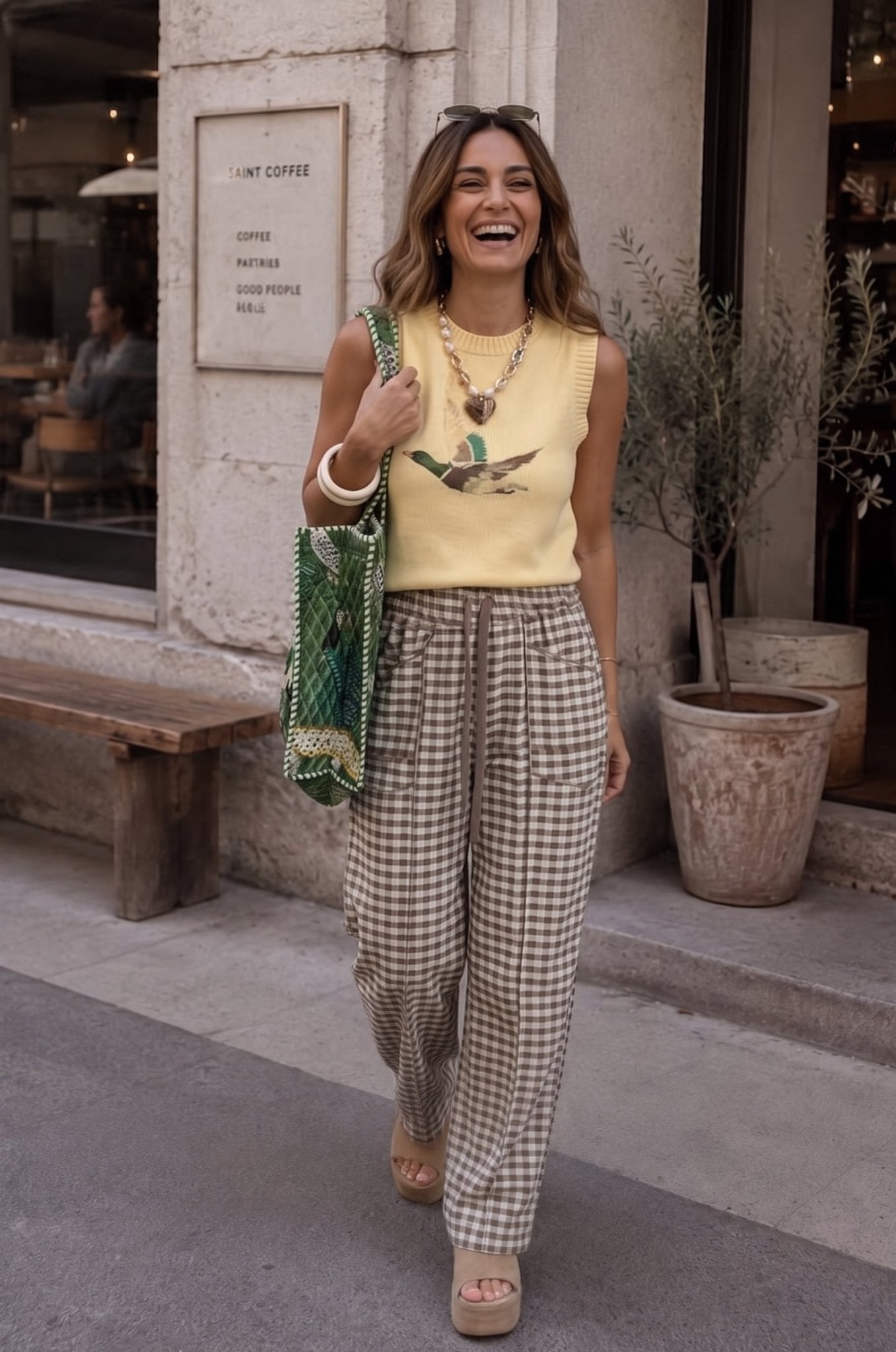 Gingham lounge pants, drawstring elastic waist, front pockets. Perfect for errands, everyday, or dress it up