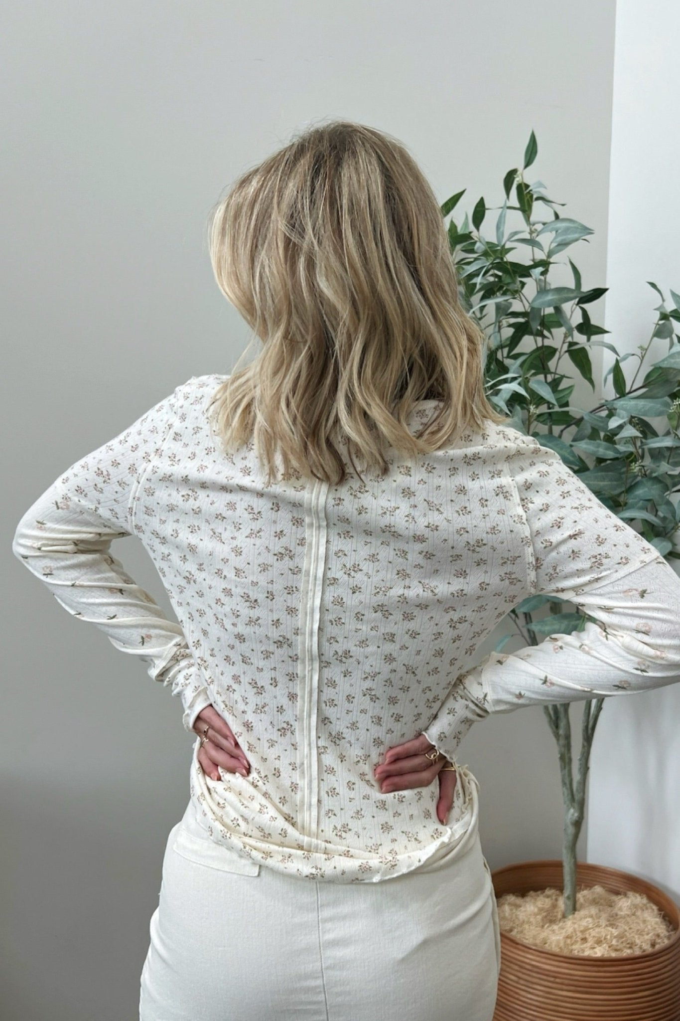 Ivory Bloom Lettuce Hem Fitted Knit Top