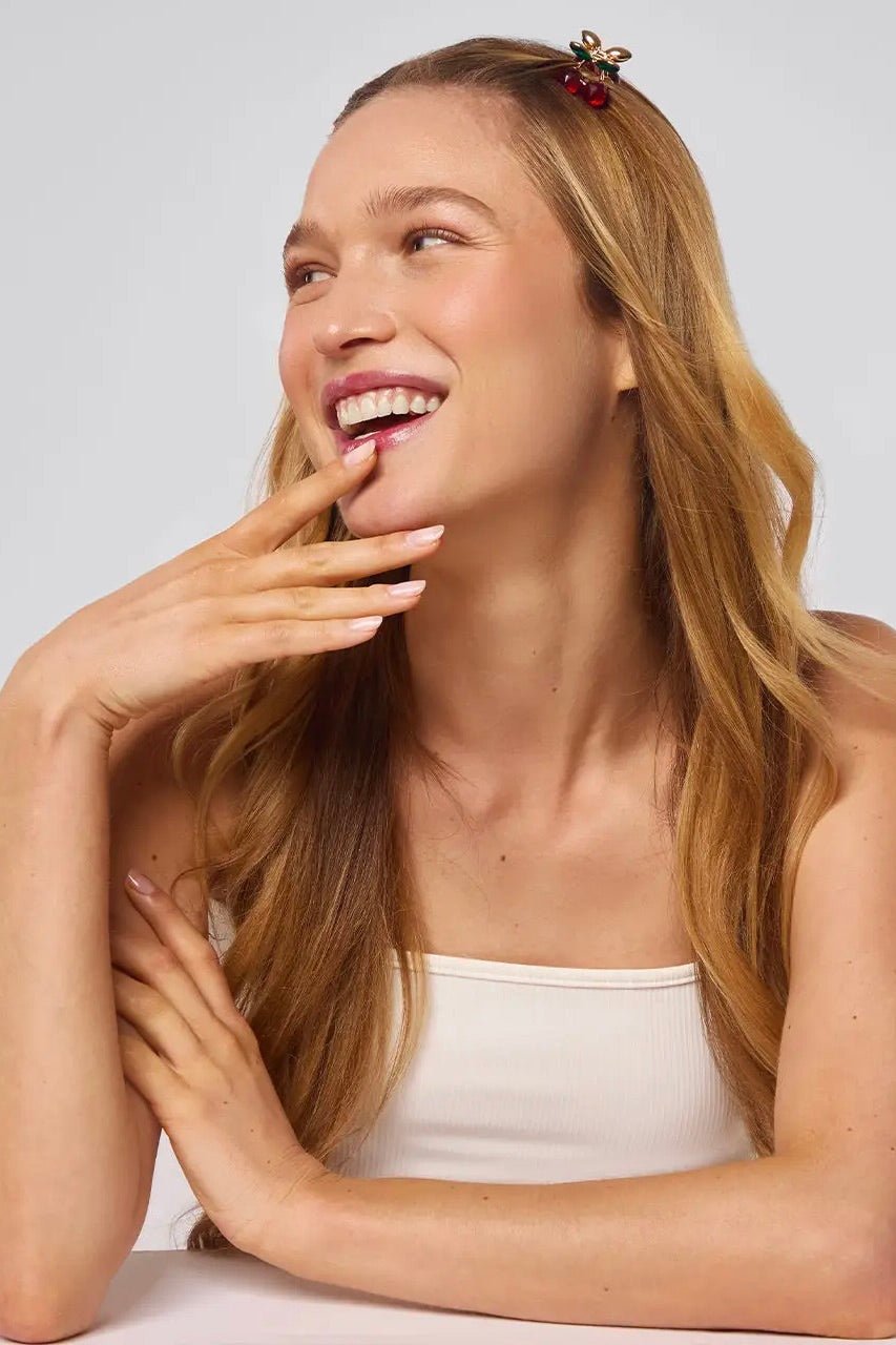 Kitsch Mini Rhinestone Cherry Claw Clips