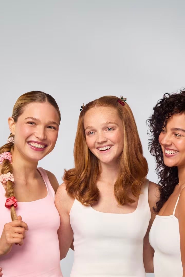 Kitsch Mini Rhinestone Cherry Claw Clips