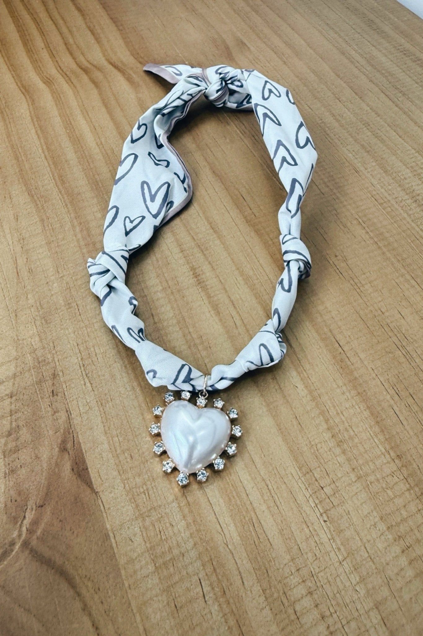 Lover's Trace Scarf Necklace