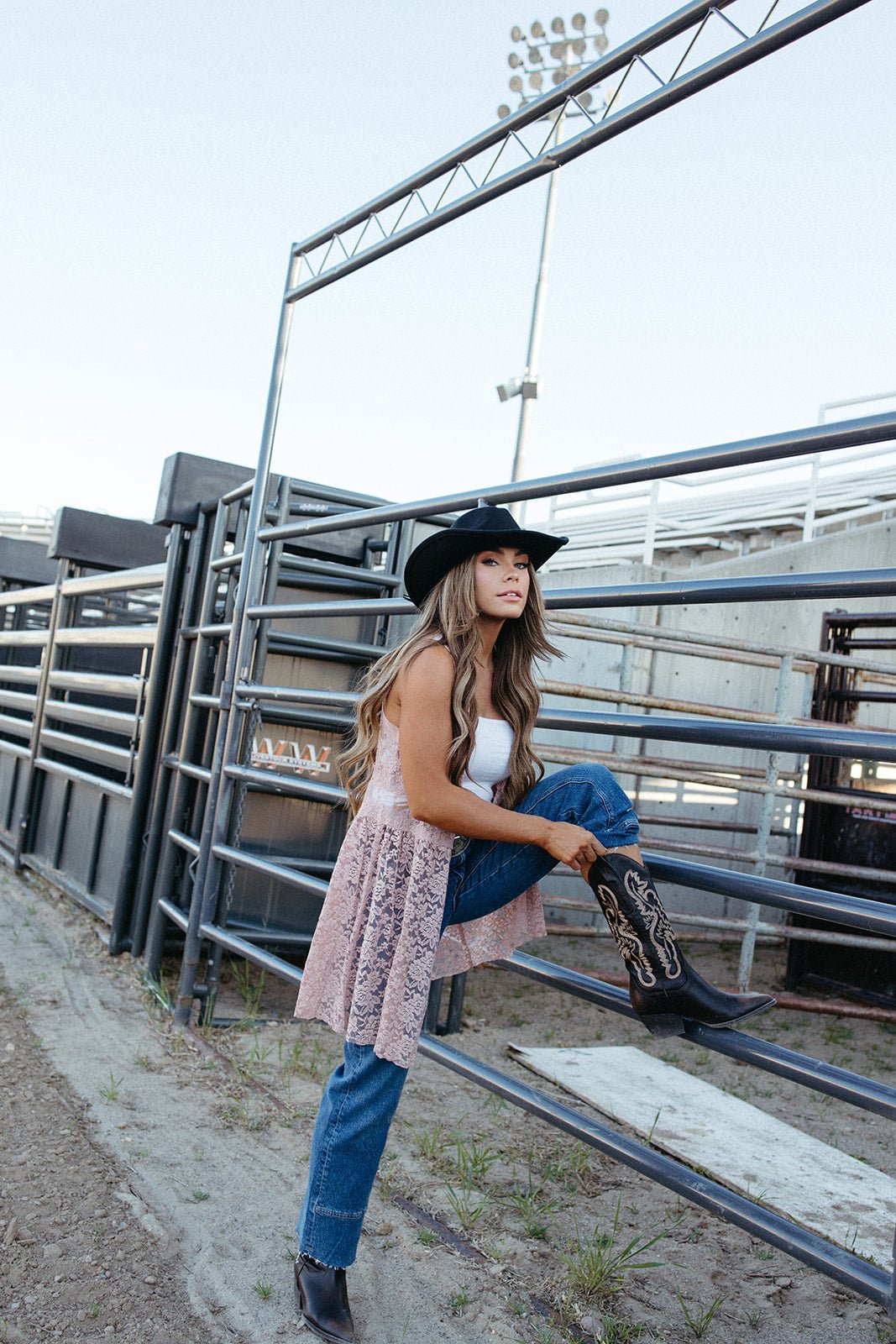 Reckonin' Dust Lace Vest