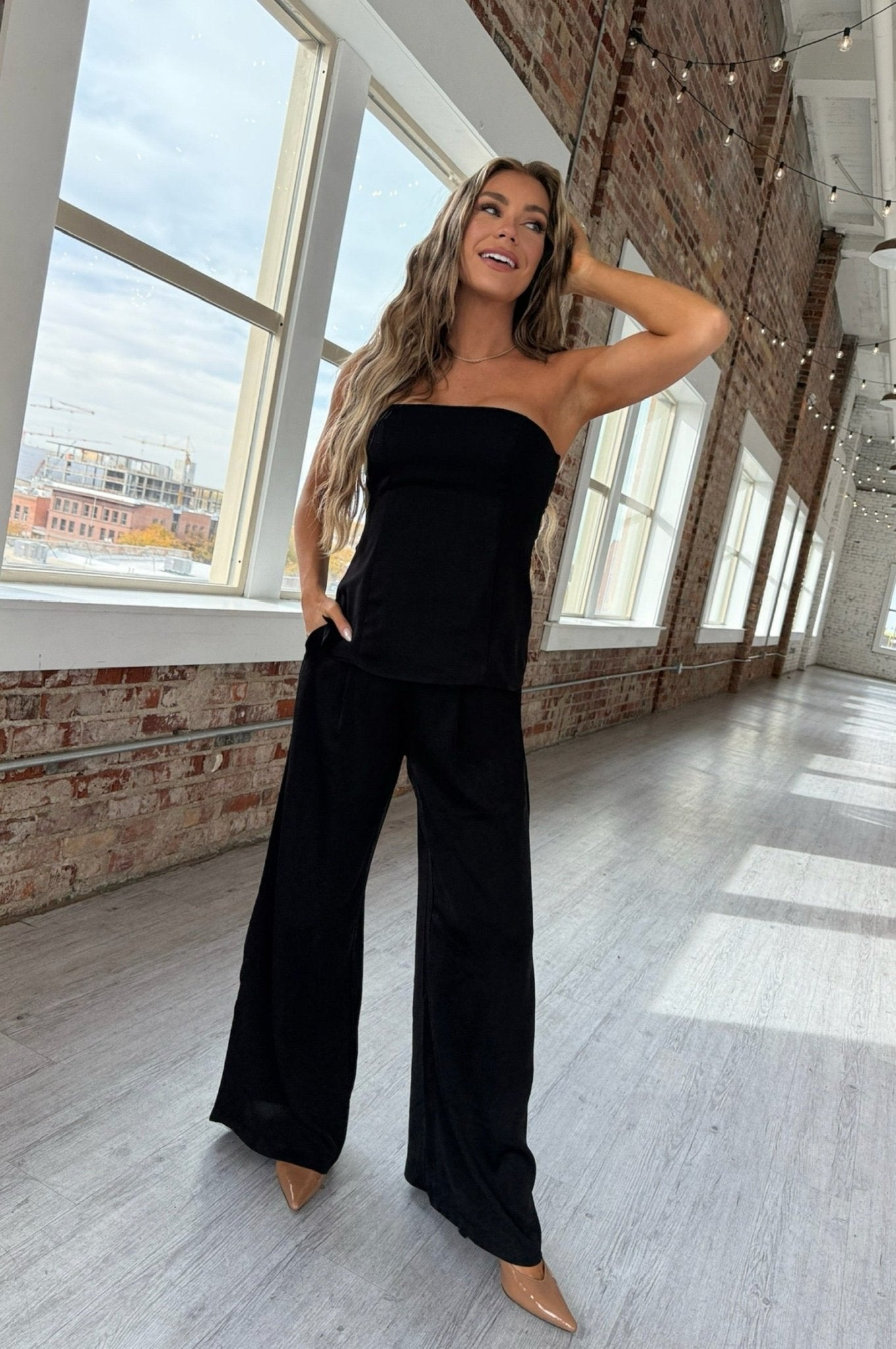 Satin Season Pleated Pants