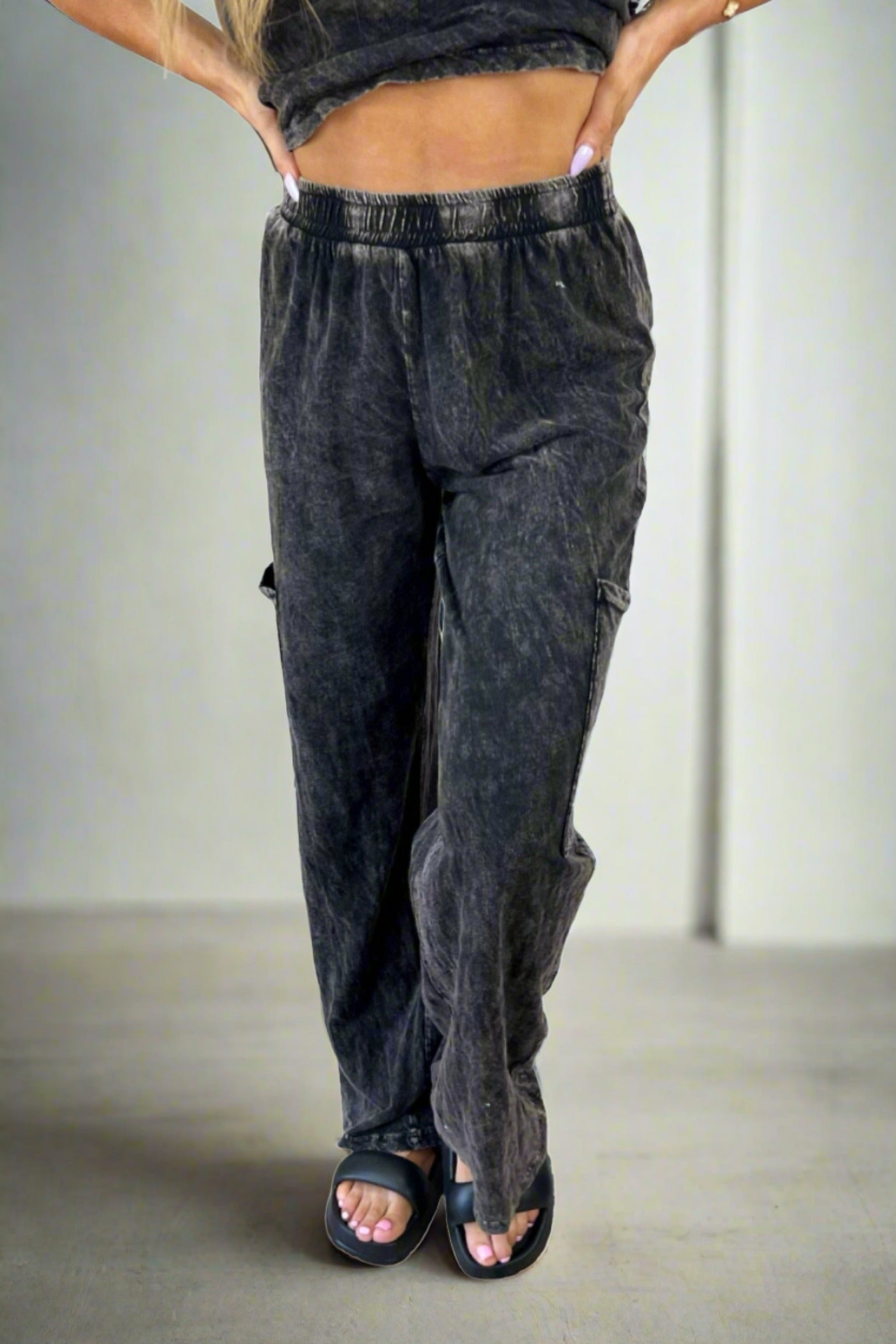 Deadwood Mineral Dyed Cargo Pants