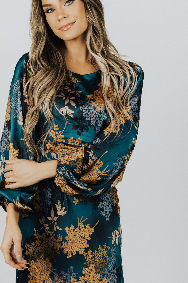 Astr Quinn Floral Cutout Midi Lux Collection