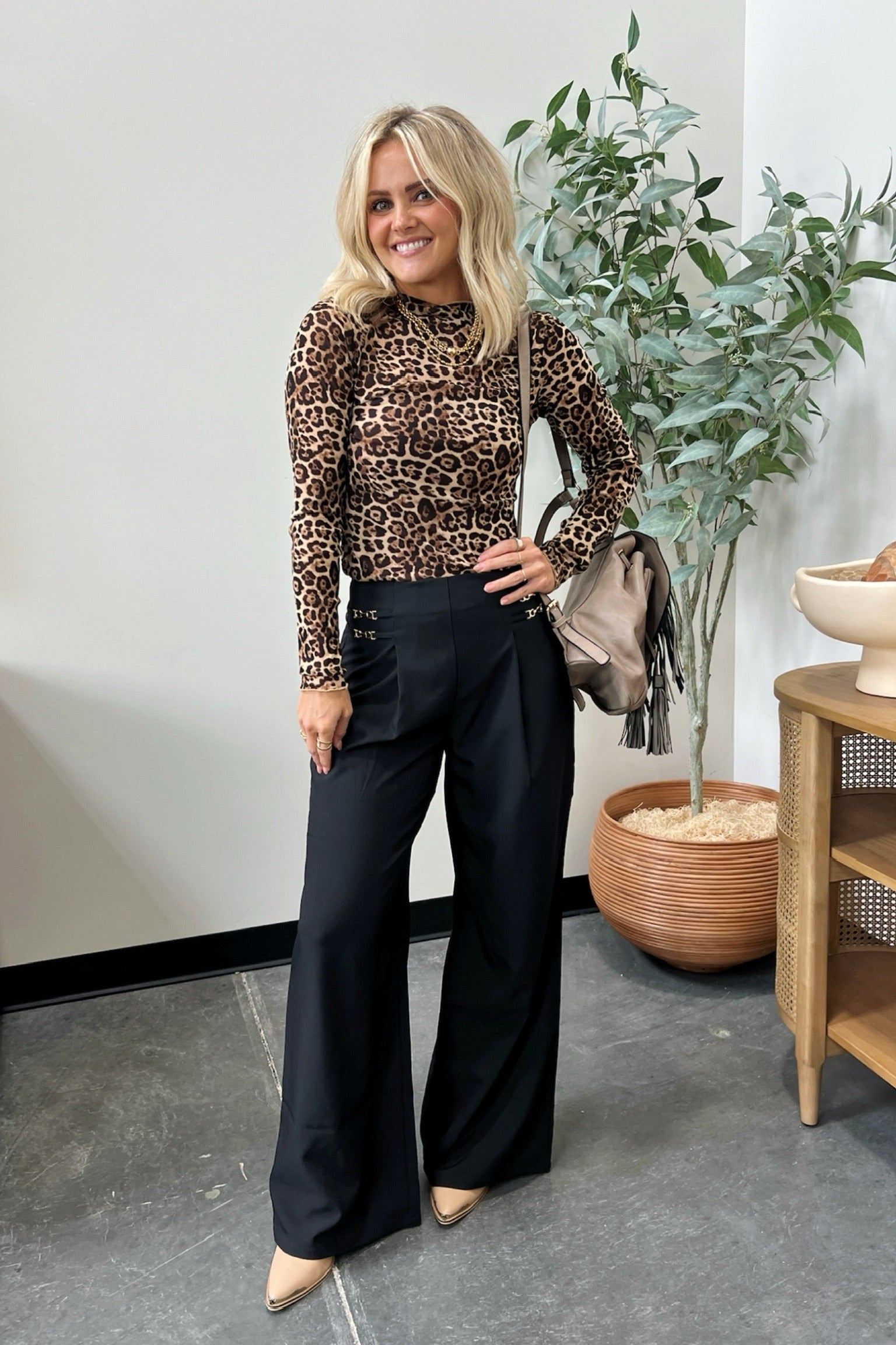 mesh fitted long sleeve leopard top