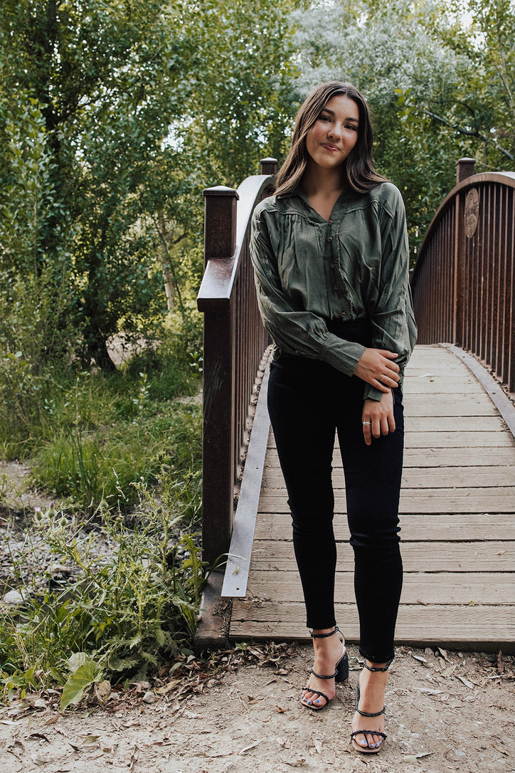 Kinsey Button Skinny Jeans