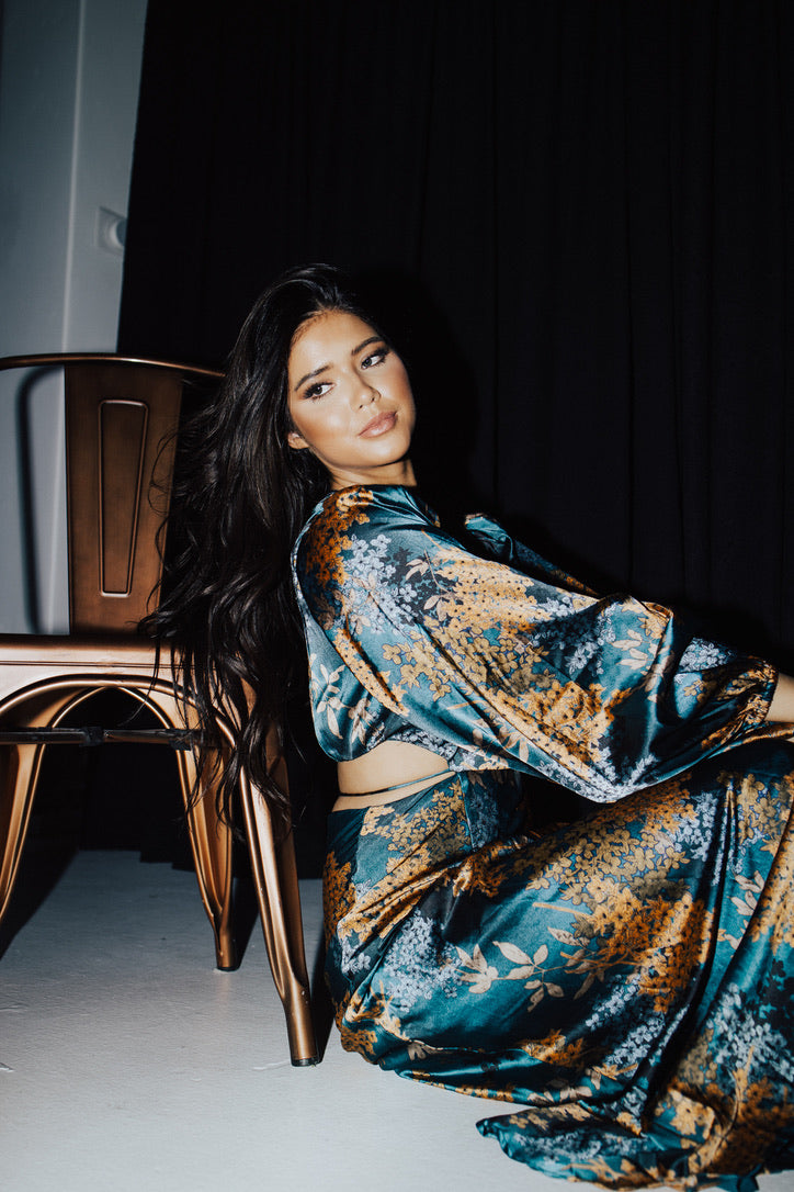 Astr Quinn Floral Cutout Midi Lux Collection
