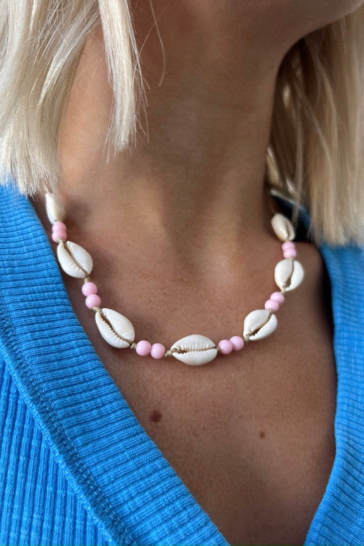 Zale Shell Necklace