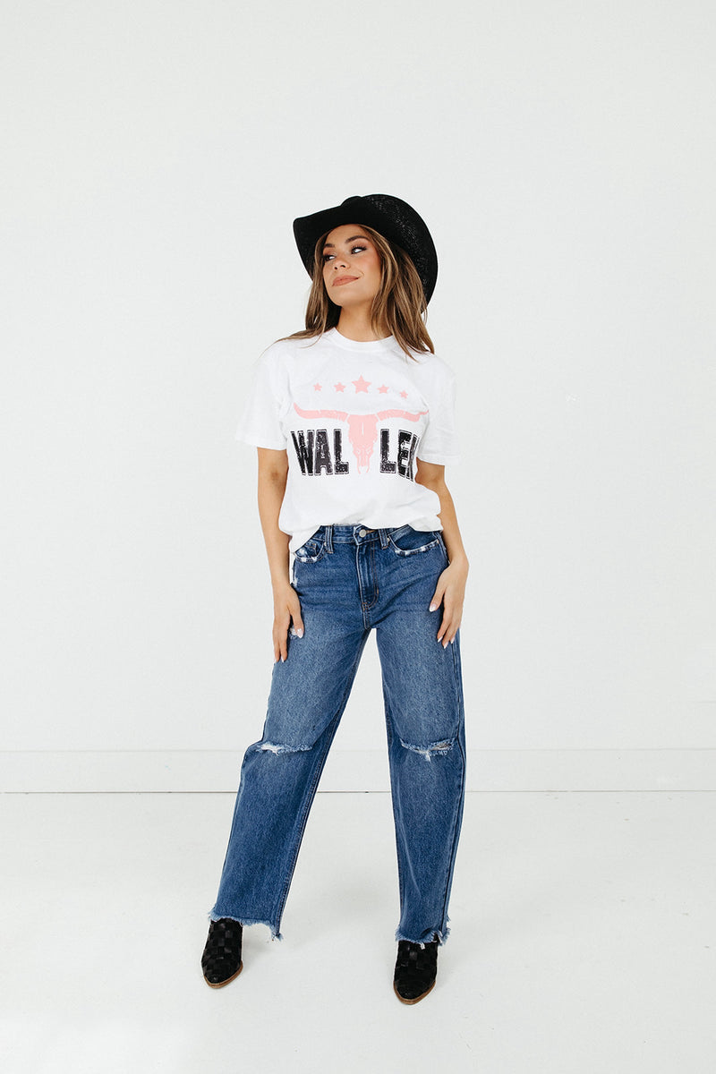 Wallen Graphic Tee