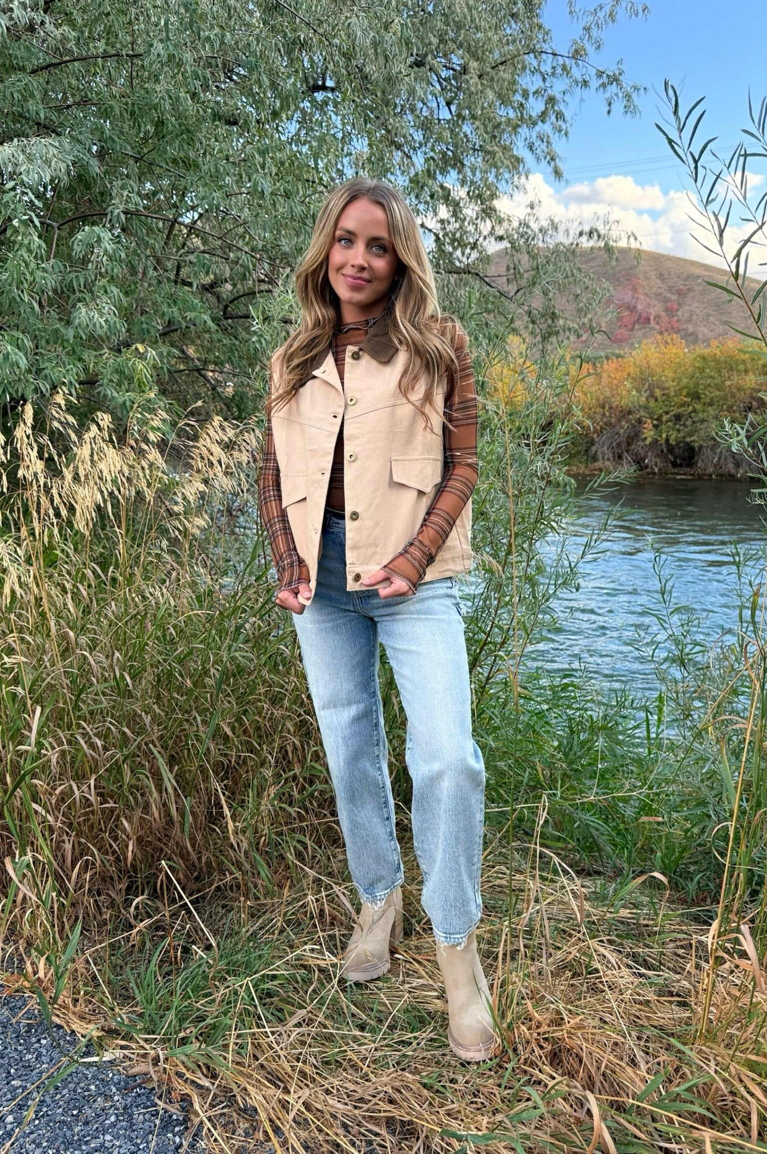 vest, utility vest, collared vest, womens vest, womens outerwear, work wear vest women