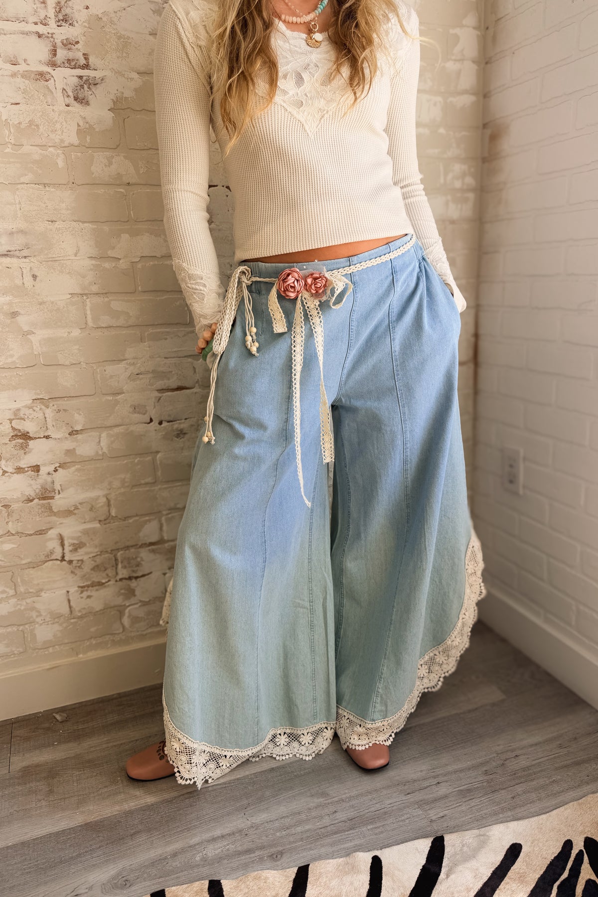 Quality Stitch Crochet Lace Jeans