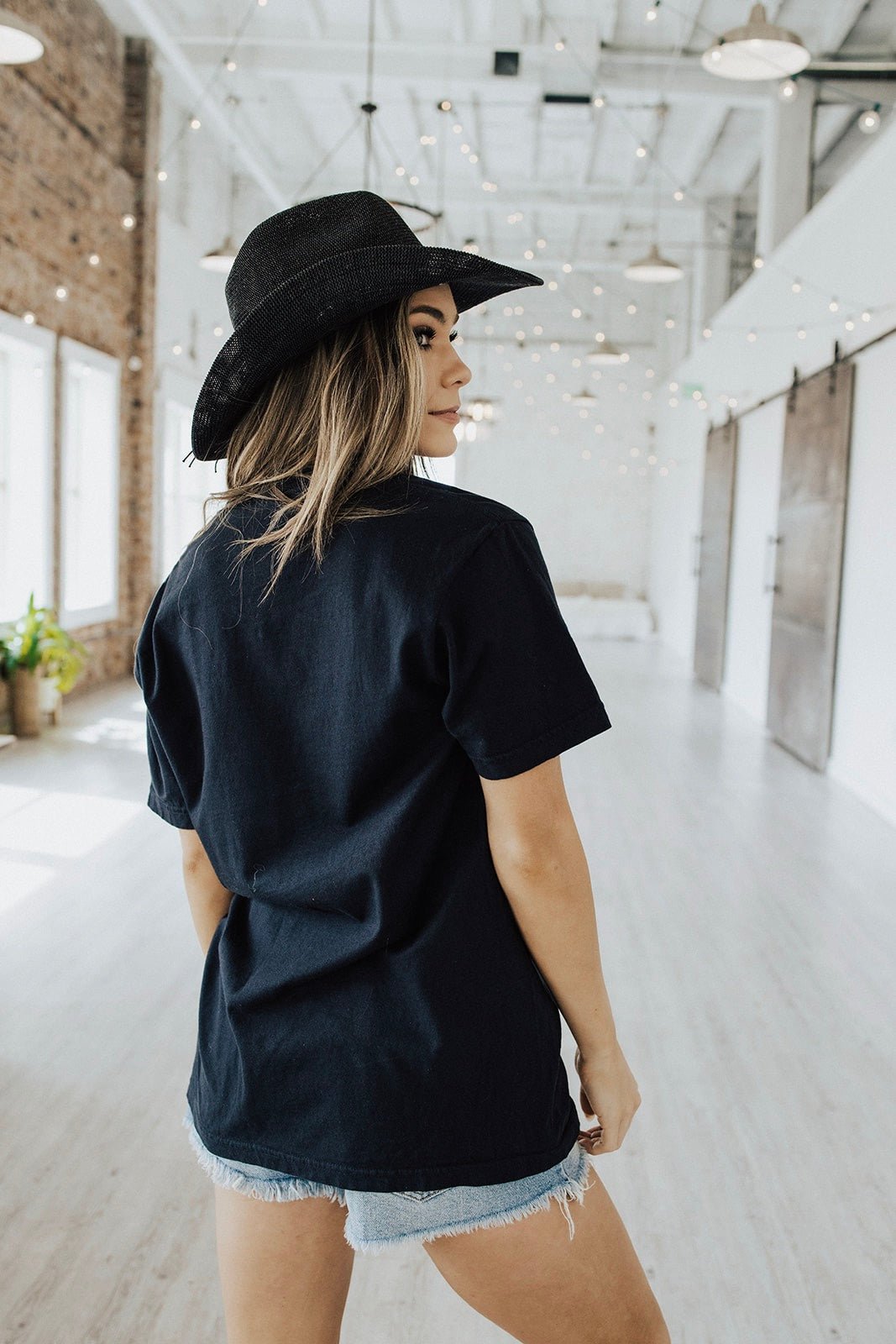 Country Legends Graphic Top - FINAL SALE