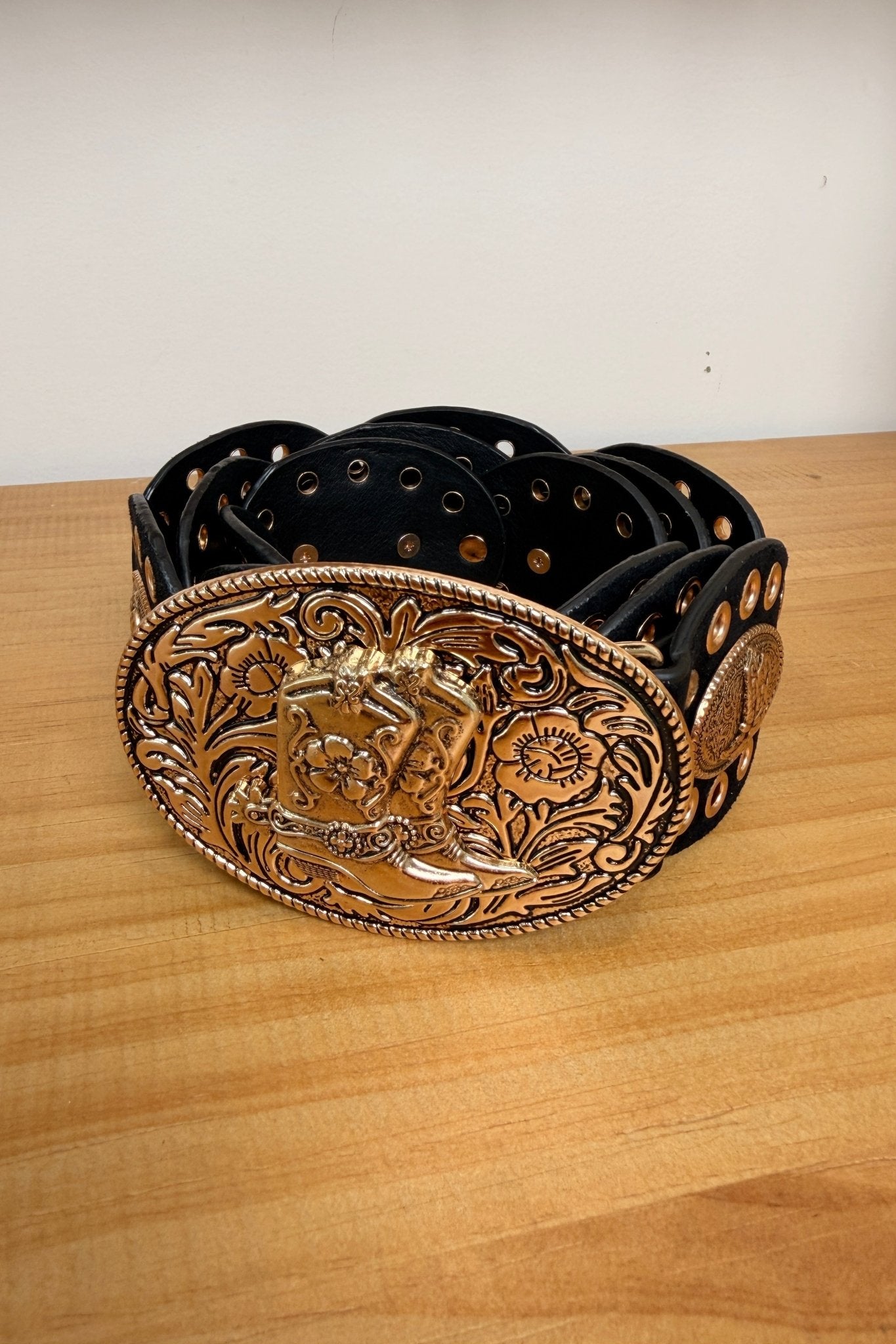 Midnight Renegade Oval Concho Belt