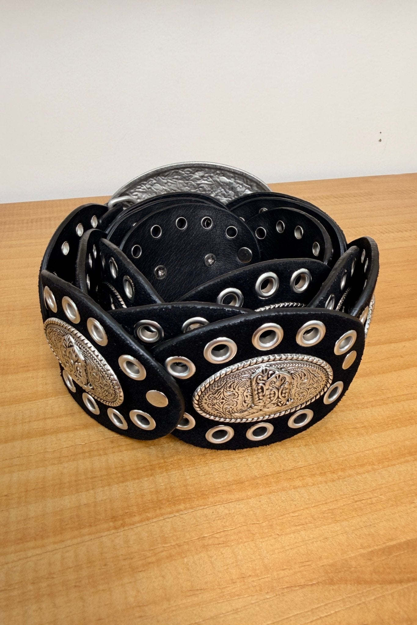 Midnight Renegade Oval Concho Belt