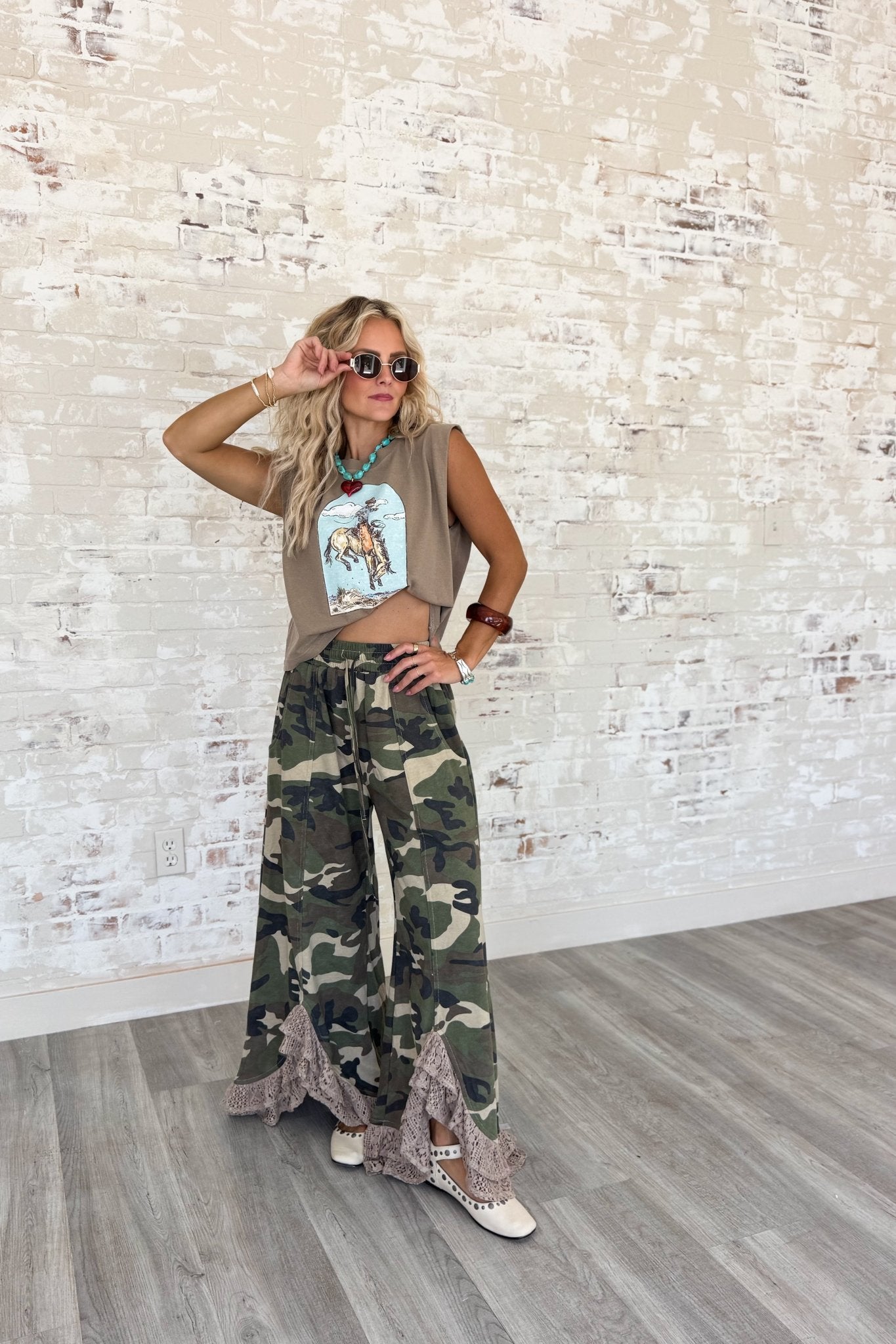 No Easy Rides Rodeo Graphic Muscle Tee
