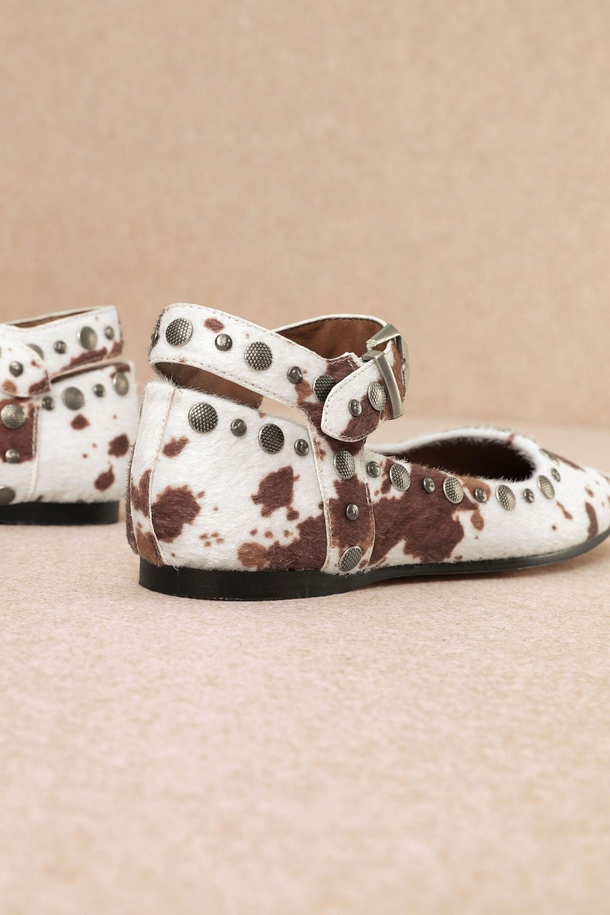 Side Eye Studded Ballet Flats
