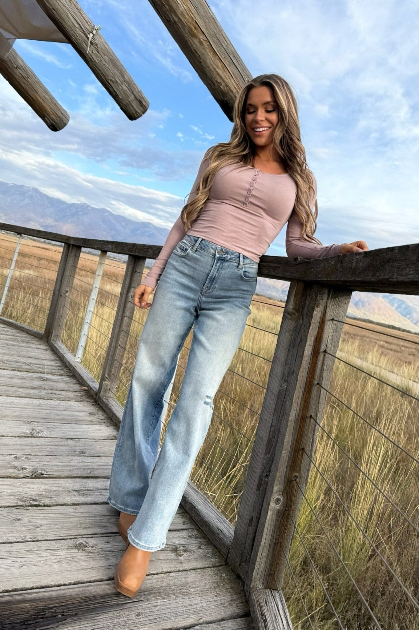 soft wash wide leg basic jeans