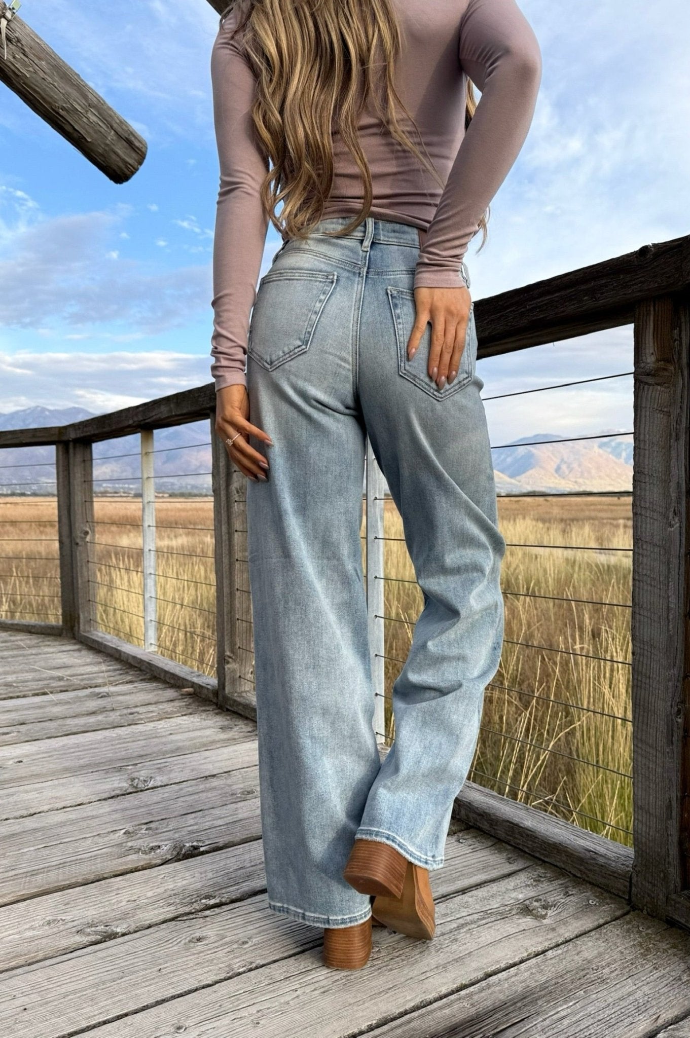 Signature Style Wide Leg Jeans