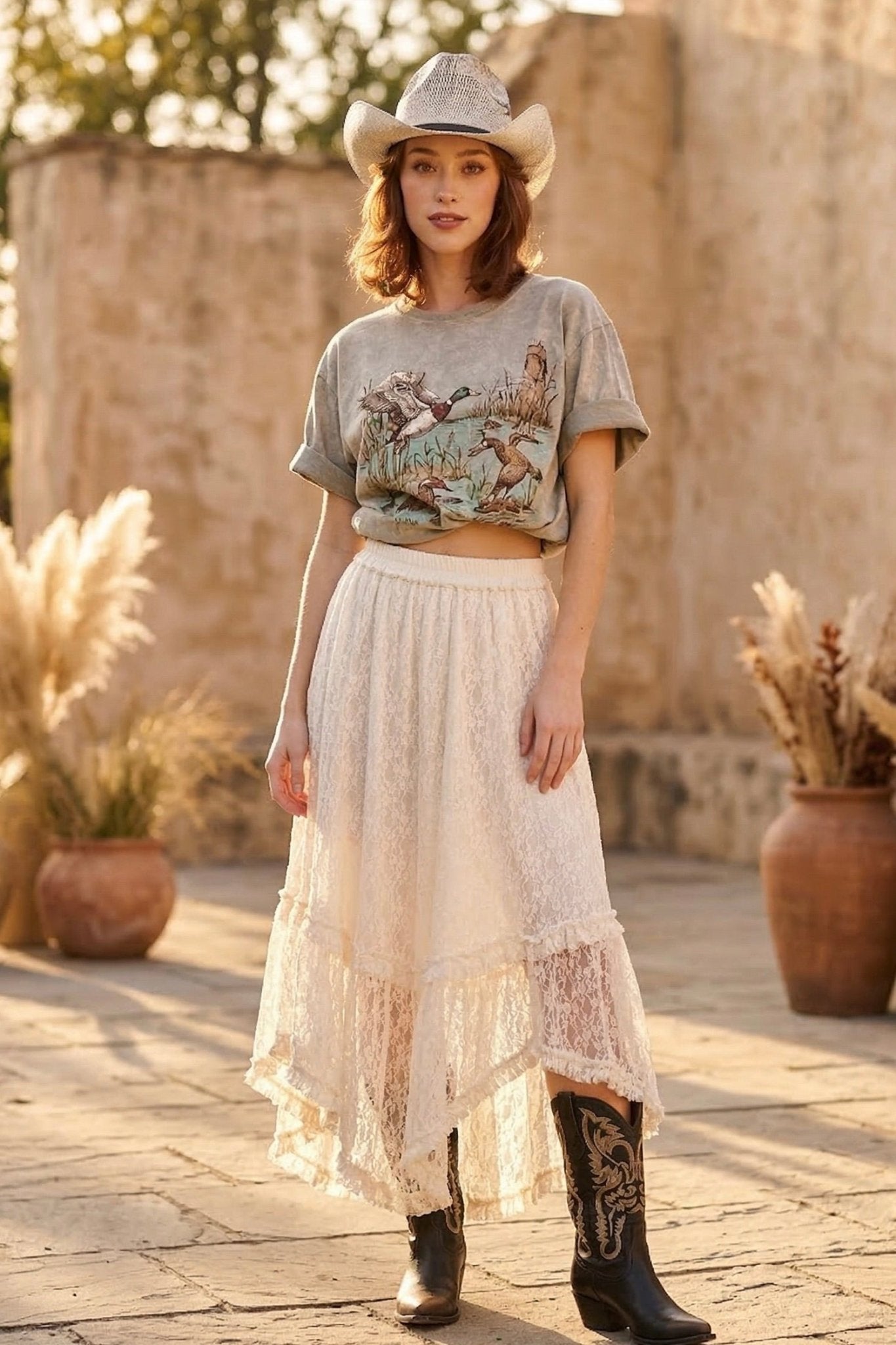 Lace Skirt, Floral Lace Maxi, Tiered Bohemian Skirt, Romantic Women's Fashion, White Lace Midi, Western Style Skirt, Spring Outfits, Fall Transition Style