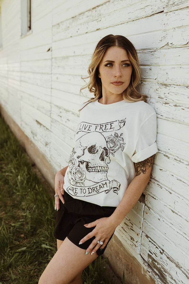 Dare to Dream Graphic Tee