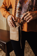 Mora Cellphone Bag Lux Collection