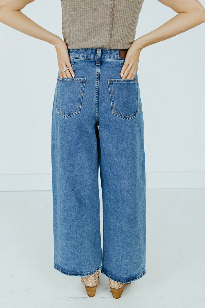 Harlene Button Crop Jeans