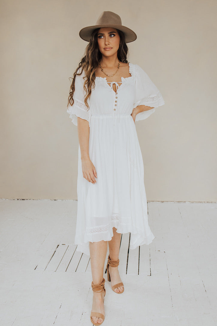 Maely Lace Dress