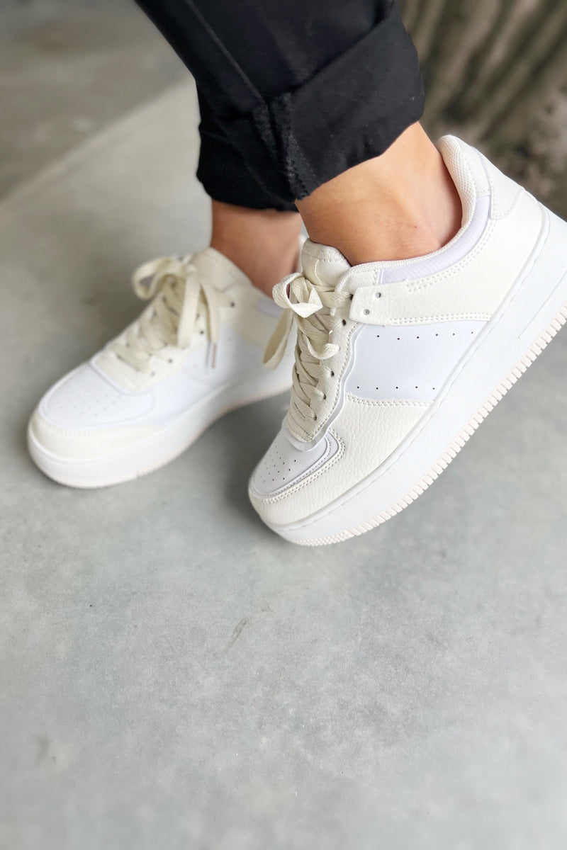 Malibu Sneakers